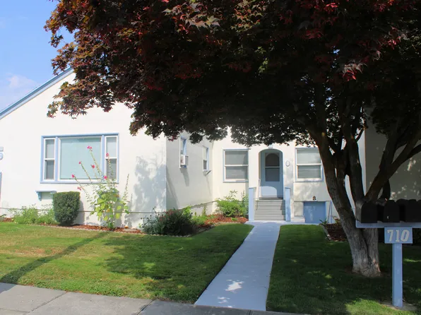 710 Monroe St APT B, Wenatchee, WA 98801