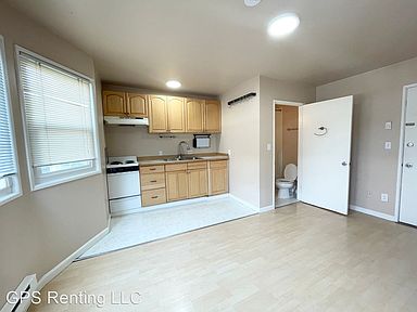 815 15th Ave E APT 4, Seattle, WA 98112 | Zillow