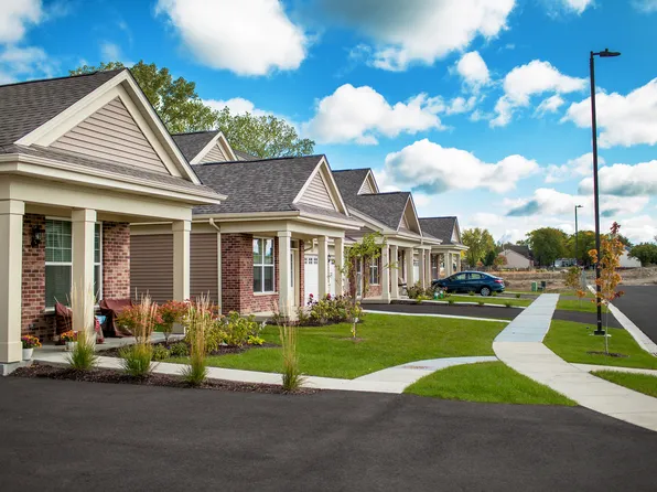 773 Verandah Dr, Hanover Park, IL 60133