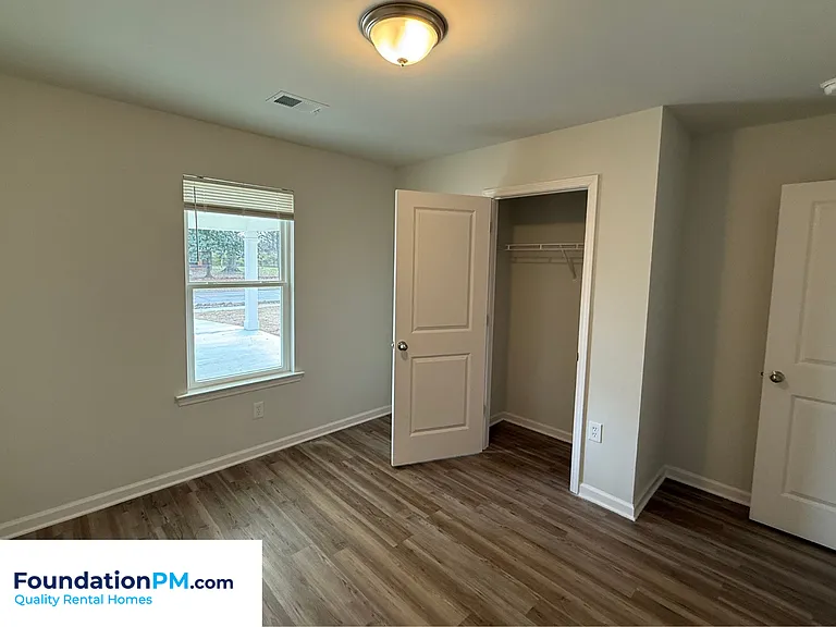1398 E Barton Ave — Photo 13