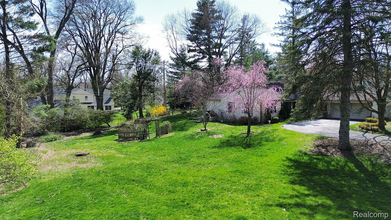 26291 Evelyn Ct photo 1