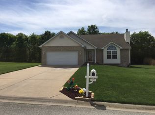 423 Augusta Pl, Union, MO 63084