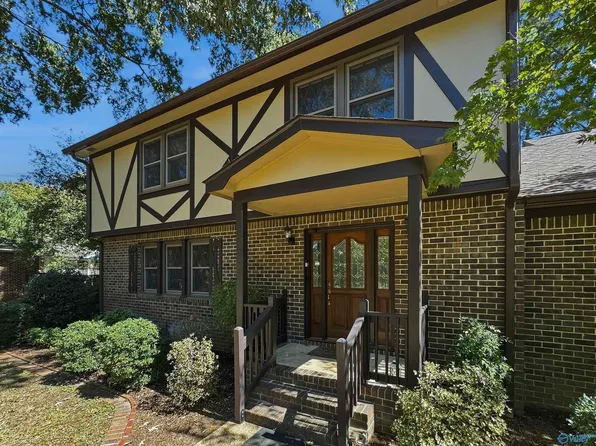 7809 Double Tree Dr SE, Huntsville, AL 35802