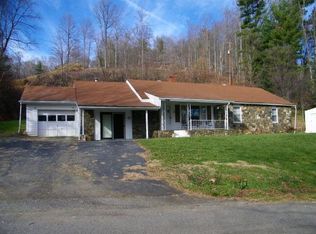 213 Mill Springs Rd, Burnsville, NC 28714