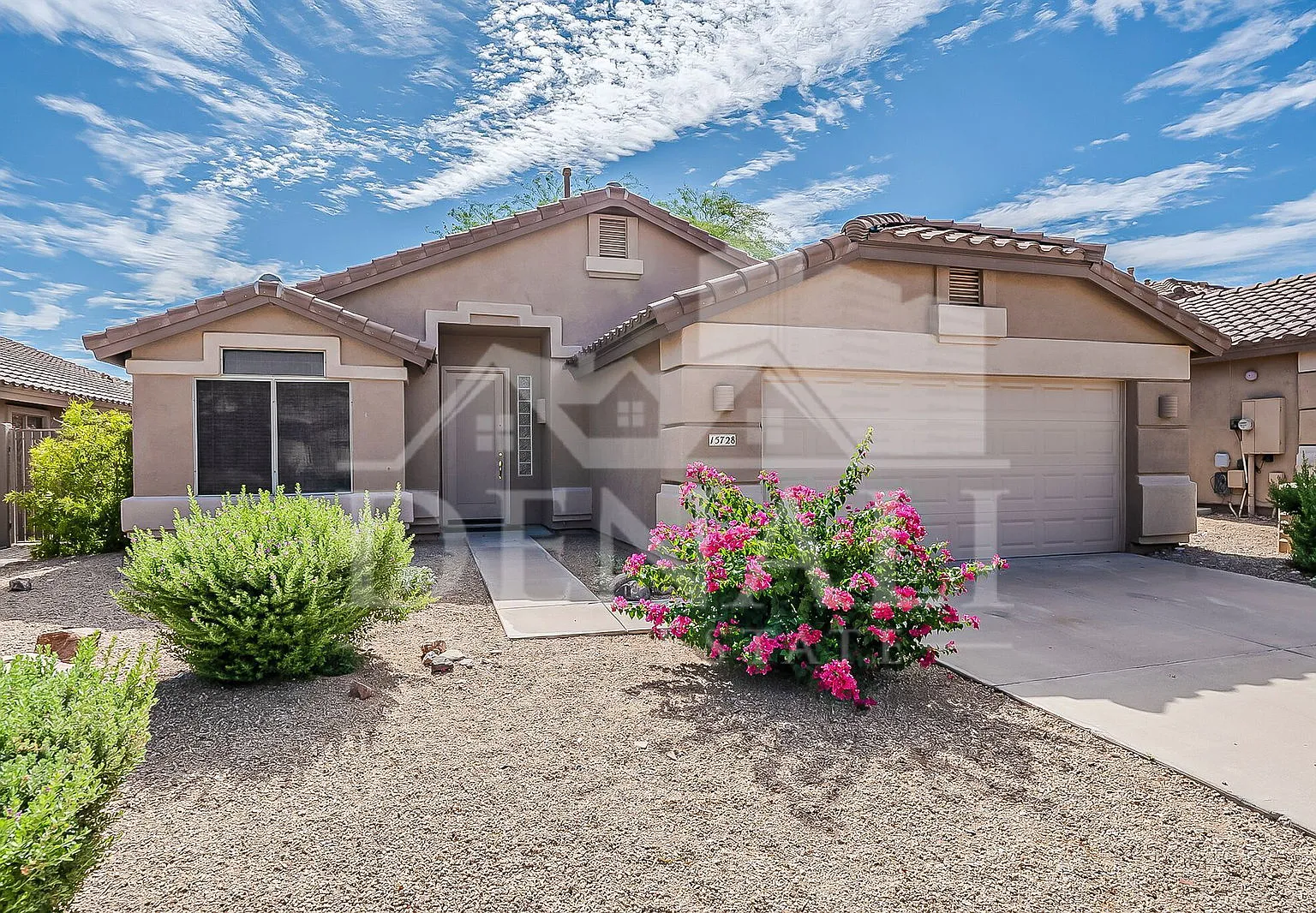 3 bed, 2.0 bath, 1548 sqft, $2,995 — Photo 2