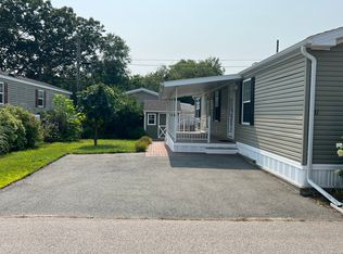 51 Linden Ave N, Westbrook, CT 06498