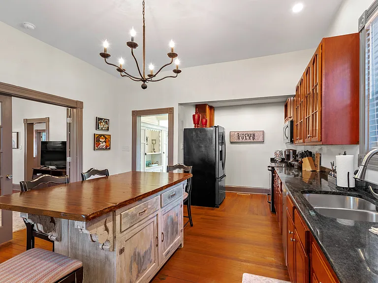 1746 Varina Ave — Photo 18