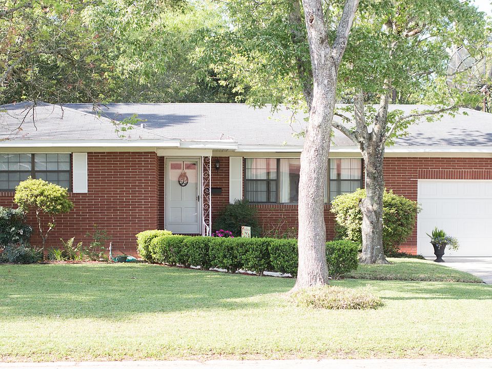 1st image of 6318 Thumper St