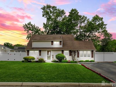 27 Sunrise Rd, Old Bridge, NJ, 08857