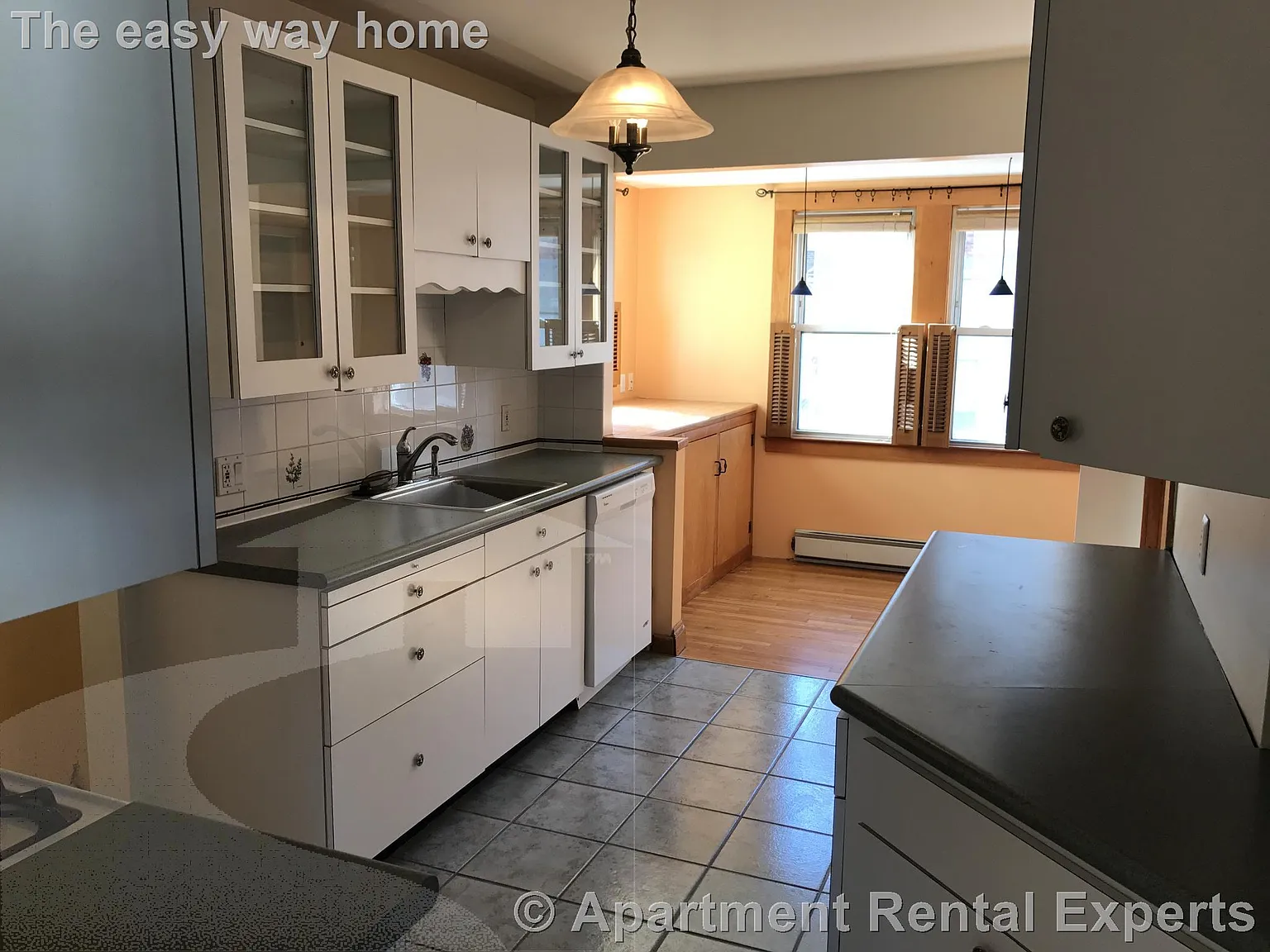 4 bed, 1500 sqft, $4,250 — Photo 1