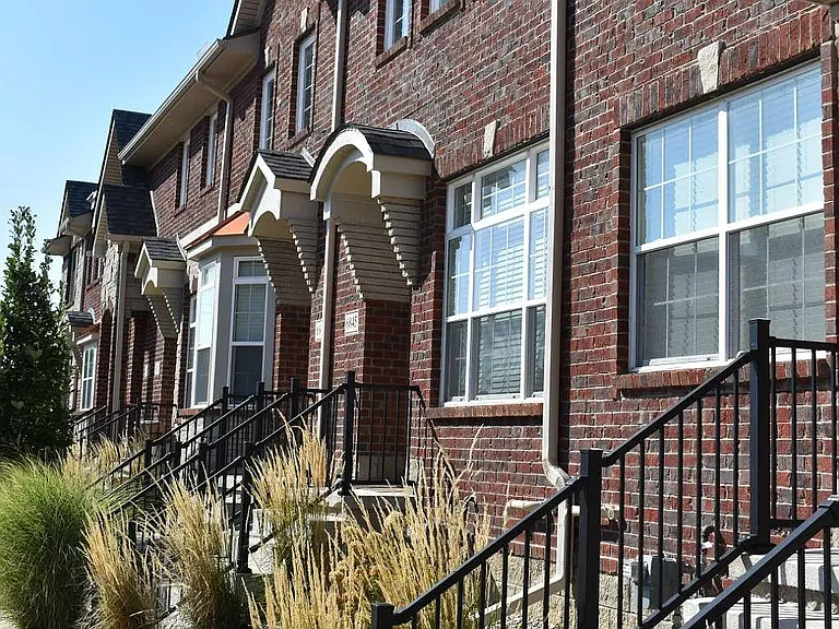 Townhomes of Caswell — Photo 18