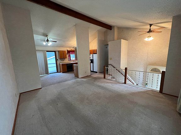5th image of 1221 E G St