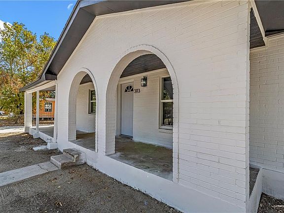 3rd image of 3113 Elmira Ave