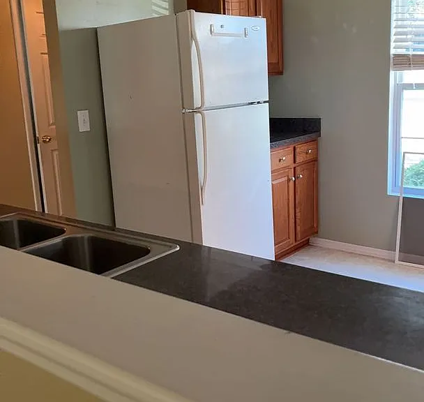 323 Bellegrove Dr — Photo 3