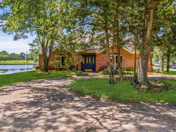 41 Bluebird Ln, Trinity, TX 75862