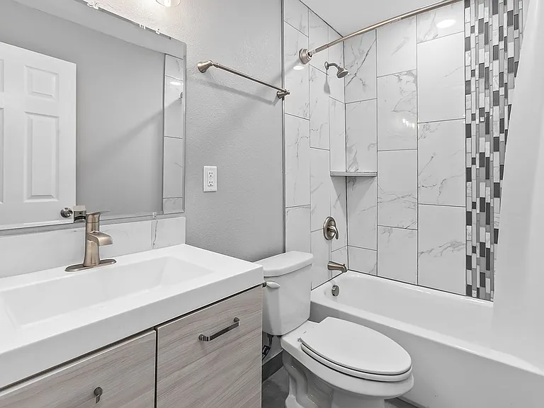 506 Southway Dr — Photo 23
