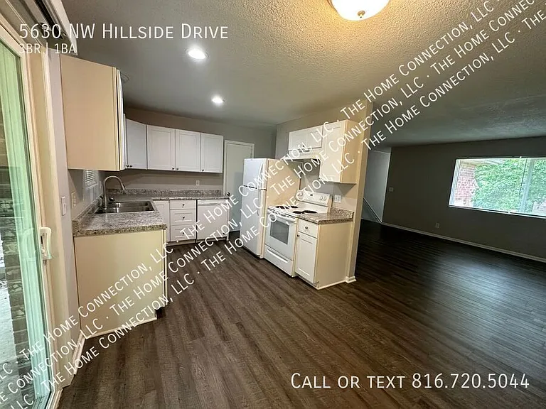 5630 NW Hillside Dr — Photo 4