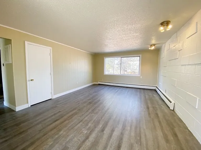 3509 Iowa St — Photo 14