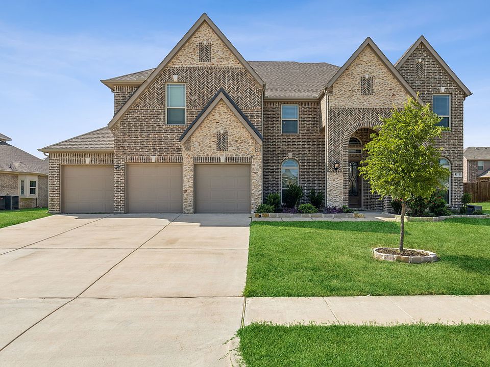 1st image of 1511 Legacy Dr