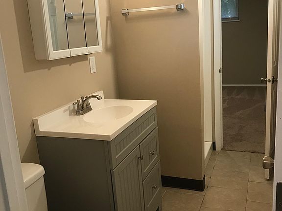 4th image of 6025 Cruxten Dr