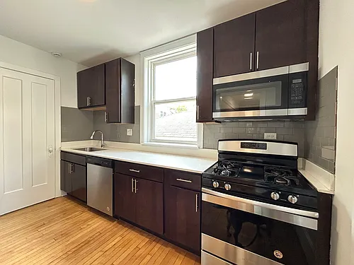 3018 N Karlov Ave #1 Photo 1 3018 N Karlov Ave #1 Photo 1