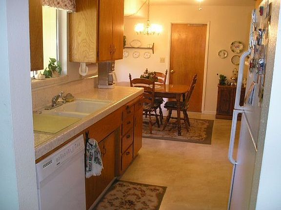 Kitchen to Dining Room