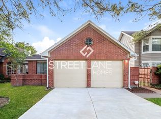 9915 Territory Ln, Houston, TX 77064