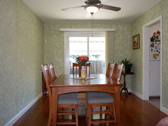 4th image of 2844 Downer Ave