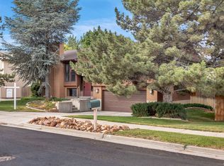 10228 S Buttercup Dr, Sandy, UT 84092