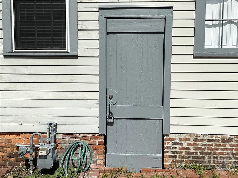 506 E York St — Photo 21