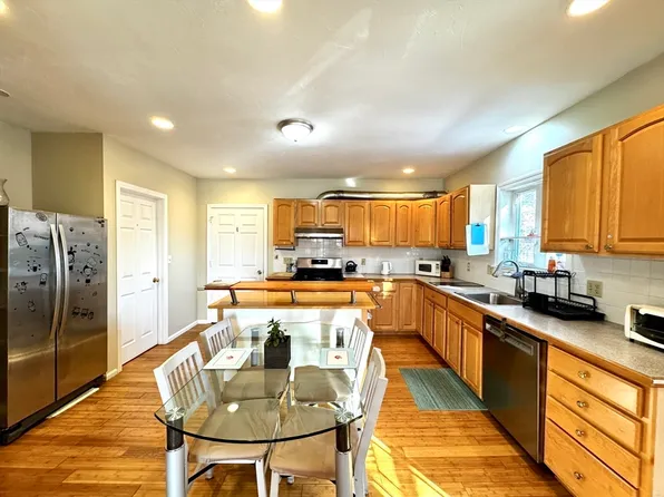 82 Medford St #2, Malden, MA 02148