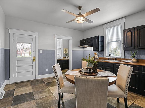 5th image of 2638 Sanford Ave