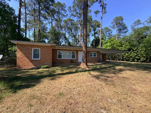 515 Potts Rd, Tifton, GA 31794