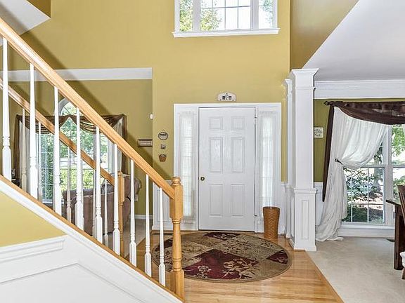 4th image of 1757 Wheyfield Dr
