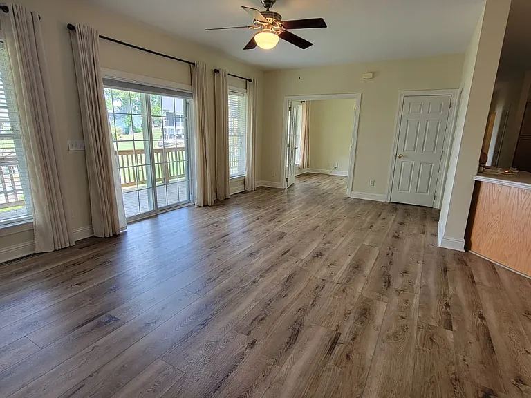 137 Fern Haven Ln — Photo 9