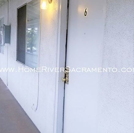 2nd image of 3227 W St APT 6