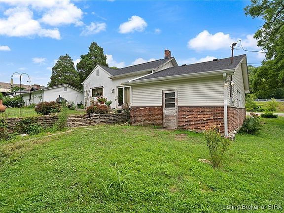 5th image of 1127 Walnut Street