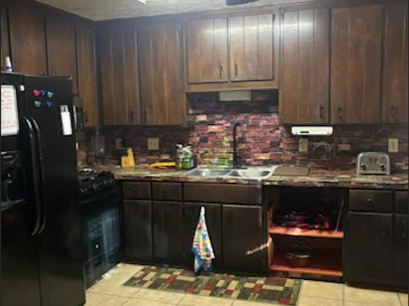 1117 Louisville Ln NW, Acworth, GA 30102