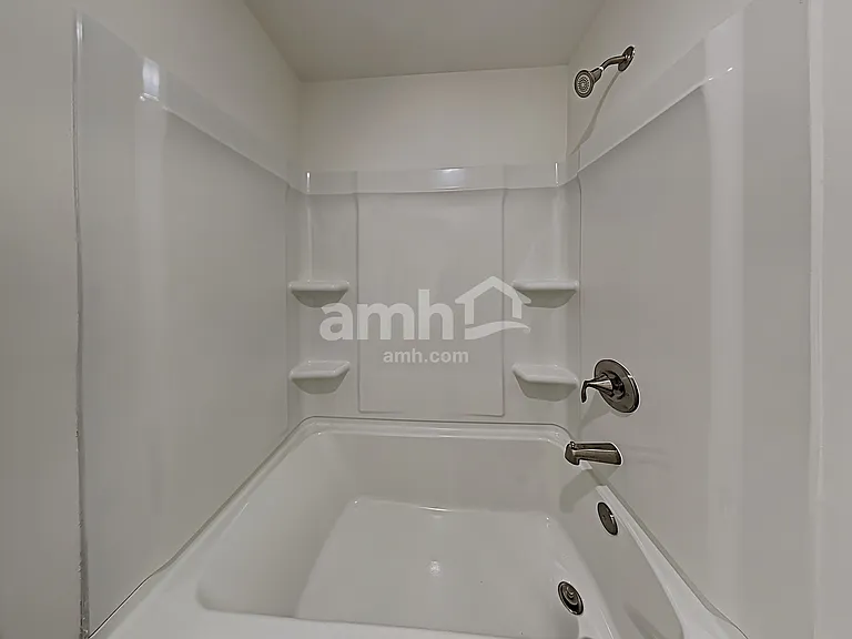 5280 Hudson Valley Dr — Photo 24