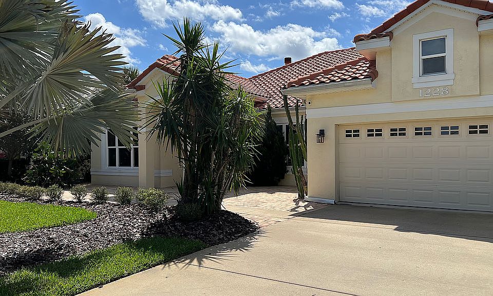 1st image of 1228 Londonderry Cir