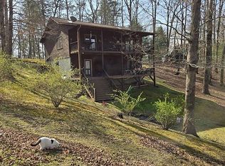 350 Cobb Blf, Murphy, NC 28906