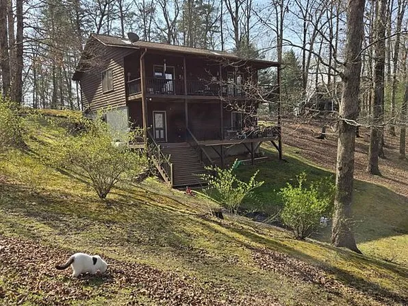 350 Cobb Blf, Murphy, NC 28906