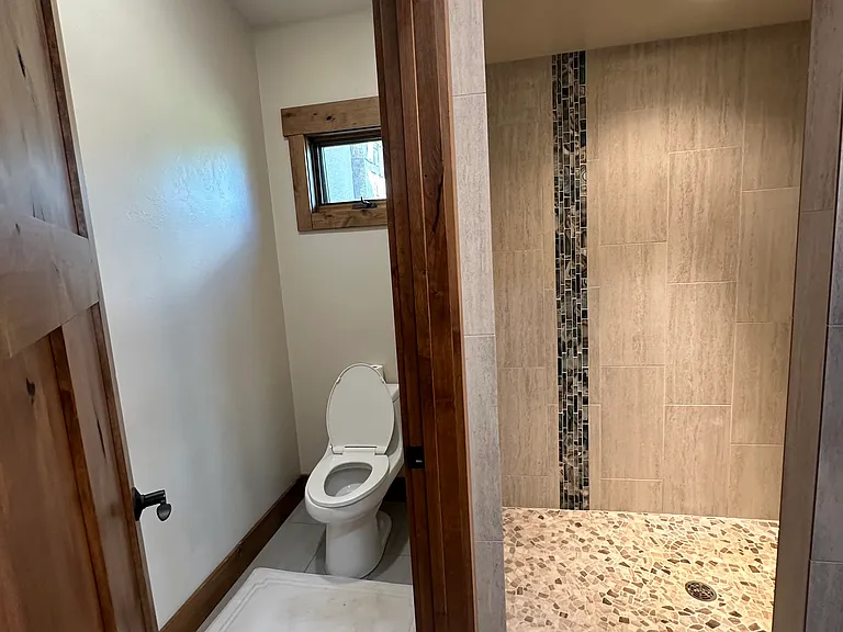 524 Badger Trl S — Photo 8