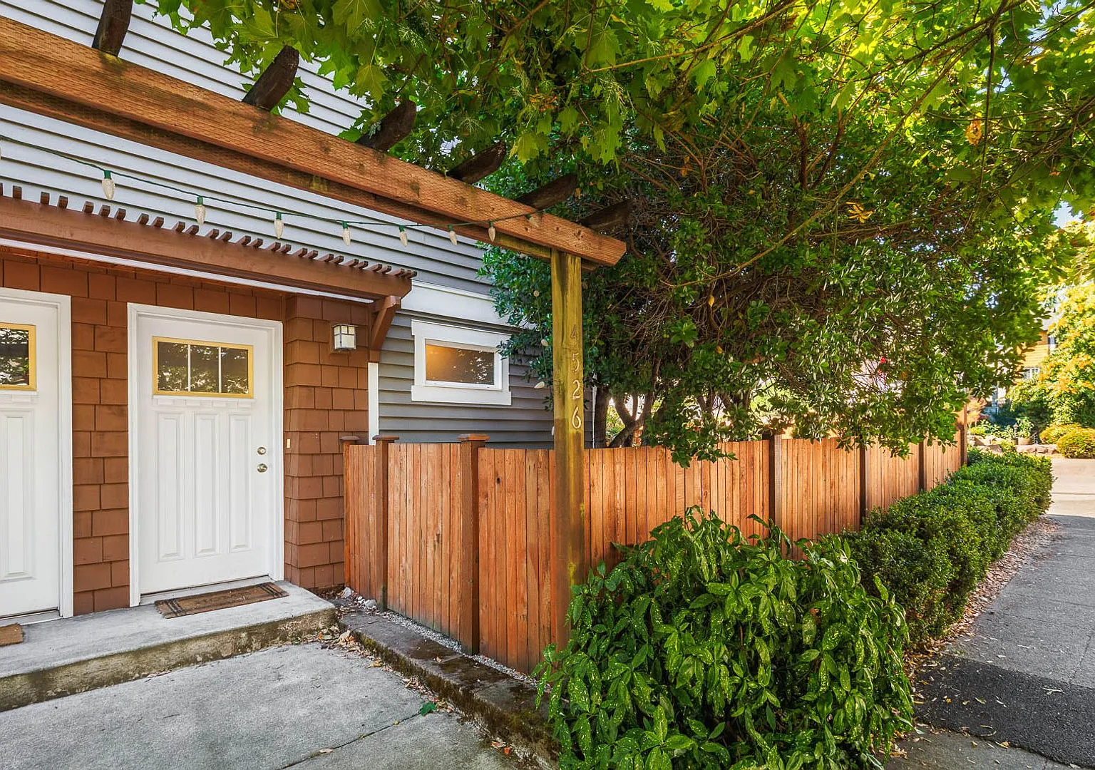 Bright & Modern 2BR Home in the Heart of Fremont — Photo 3
