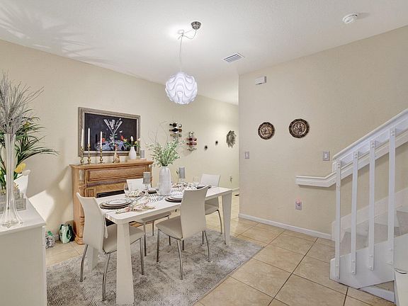 5th image of 3073 NW 30th Place