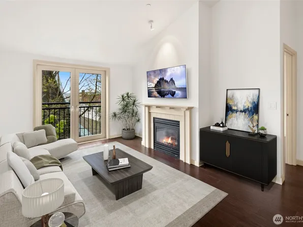 701 1st Avenue N #402, Seattle, WA 98109