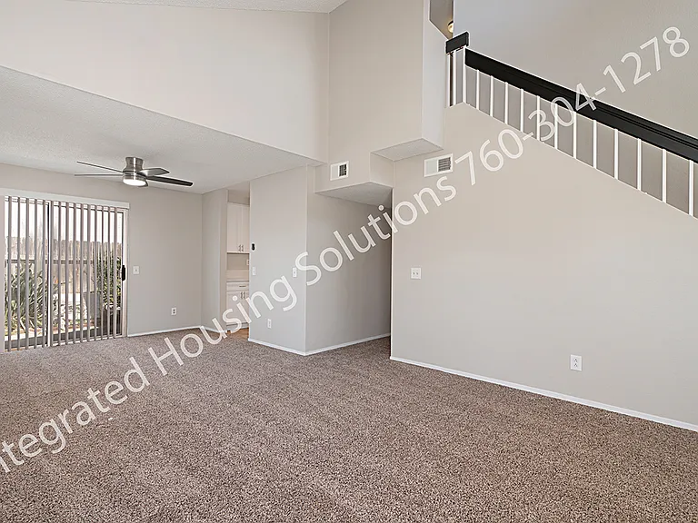 4504 Goldfinch Way — Photo 8