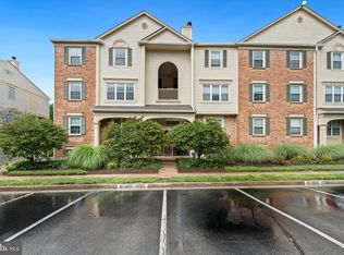 2816 Emma Lee St APT 303, Falls Church, VA 22042