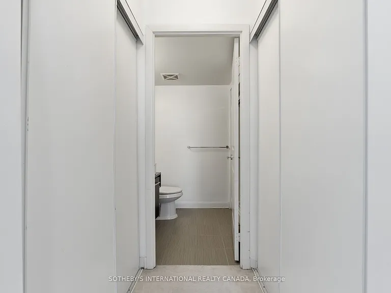 25 Town Centre Ct #3208 — Photo 16