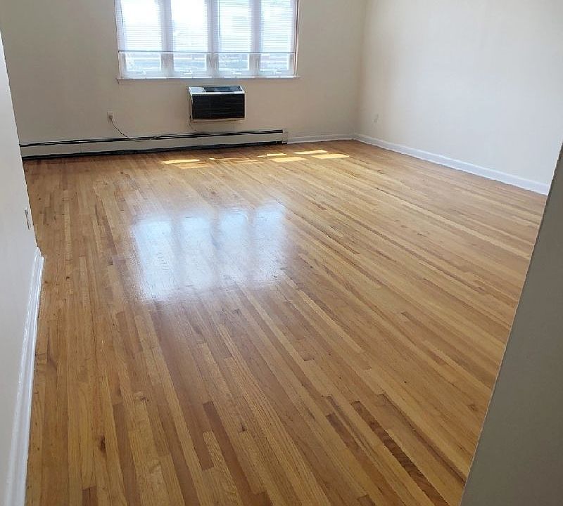 1st image of 31-07 Newtown Ave #Top